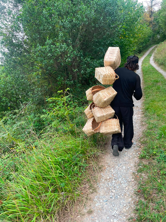 Panier en châtaignier ovale, modèle YAOYA